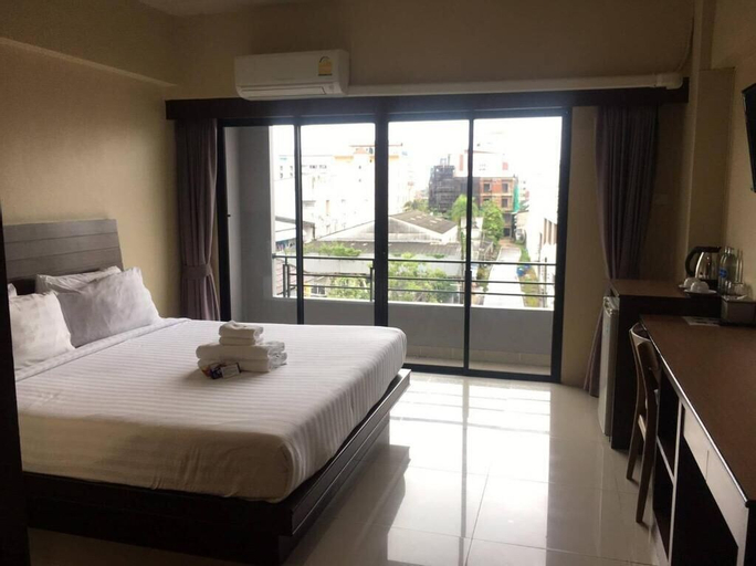 Bedroom 23