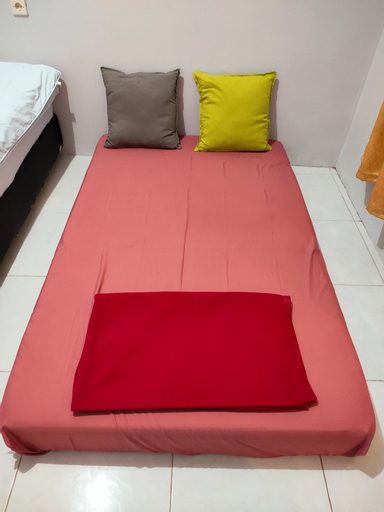 Bedroom 13