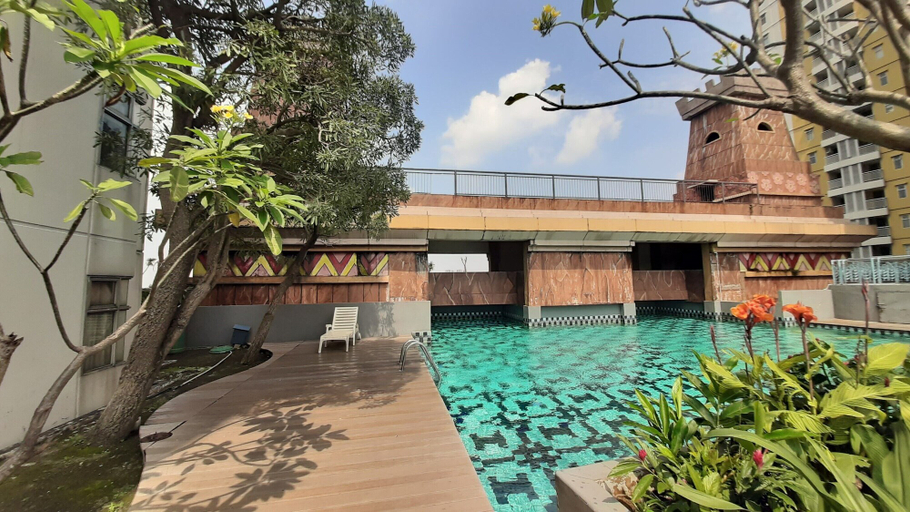 Pool 5, Modern Look And Comfy Studio Great Western Resort Apartment, Tangerang