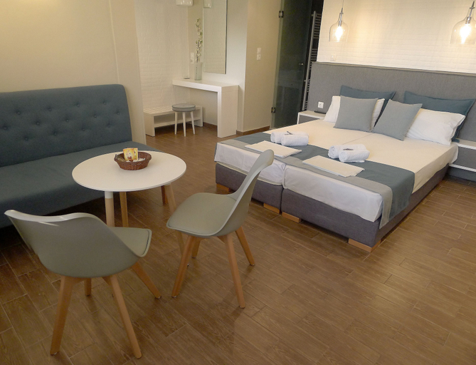 Bedroom 4, Ampoulos Rooms & Apartments, North Aegean