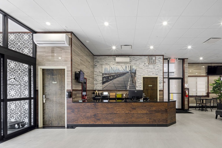 Others 2, Highbridge Hotel, New York