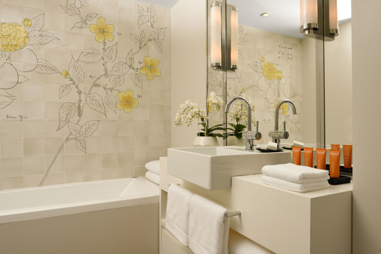 Bathroom 4, Hotel Camiral - The Leading Hotels of the World, Girona