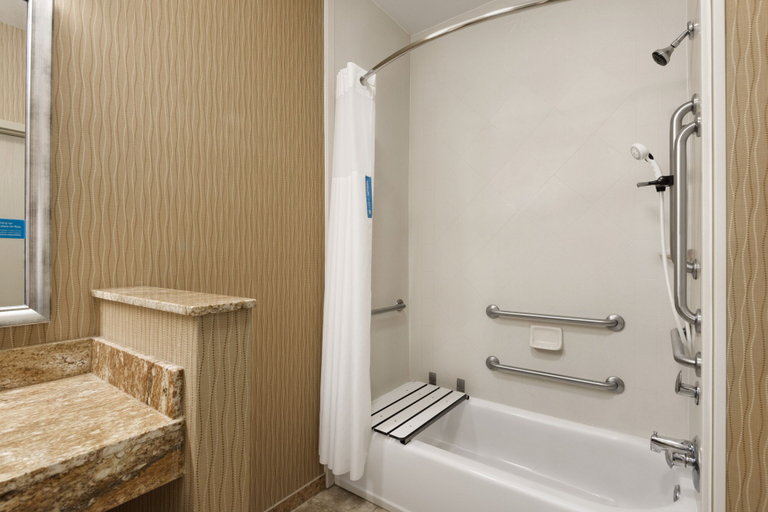 Bathroom 5, Hampton Inn Youngstown/Boardman, Mahoning