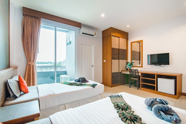 Bedroom 10