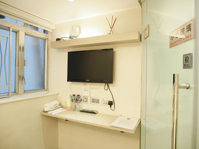 Others 4, I-Hotel, Kowloon