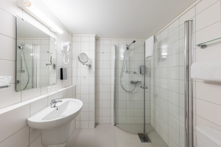 Bathroom 5, Havila Hotel Raftevold, Hornindal