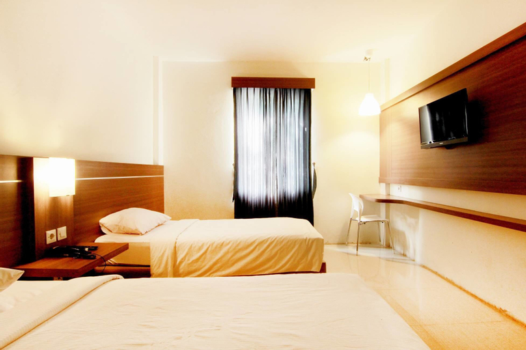 Bedroom 8