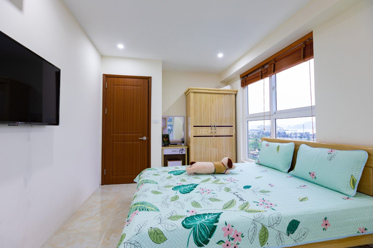 Bedroom 3, New Life Condotel, Hạ Long