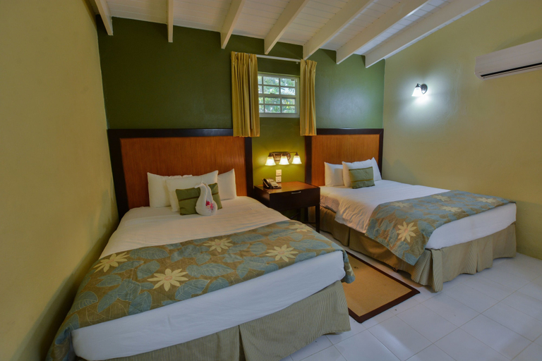 Bedroom 3, Blue Horizons Garden Resort