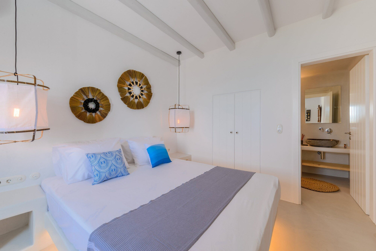Bedroom 2, Venti Villa Naxos, South Aegean