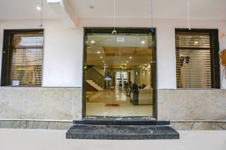Exterior & Views, FabHotel Taj Residency, Delhi