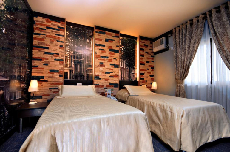 Bedroom 22