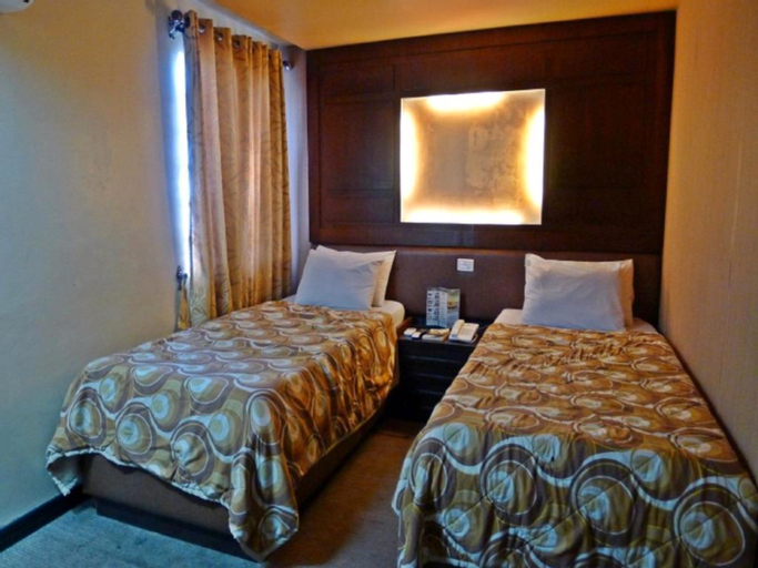 Bedroom 13