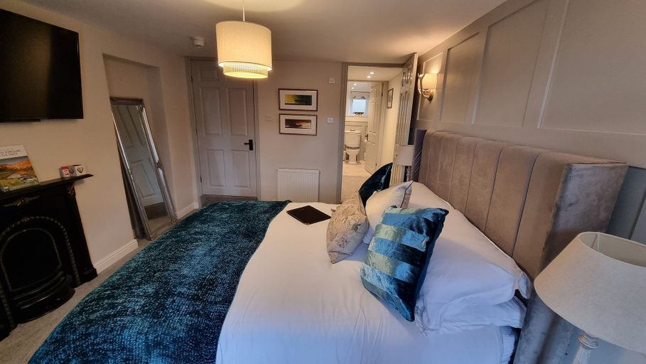 Bedroom 3, Castle Keep Tea Room, North Yorkshire