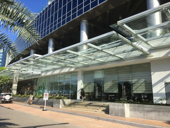 Exterior & Views 2, Resort Condo in Mactan Cebu, Lapu-Lapu City