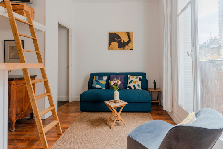 Others 5, Saint Germain Bac Residence, Paris