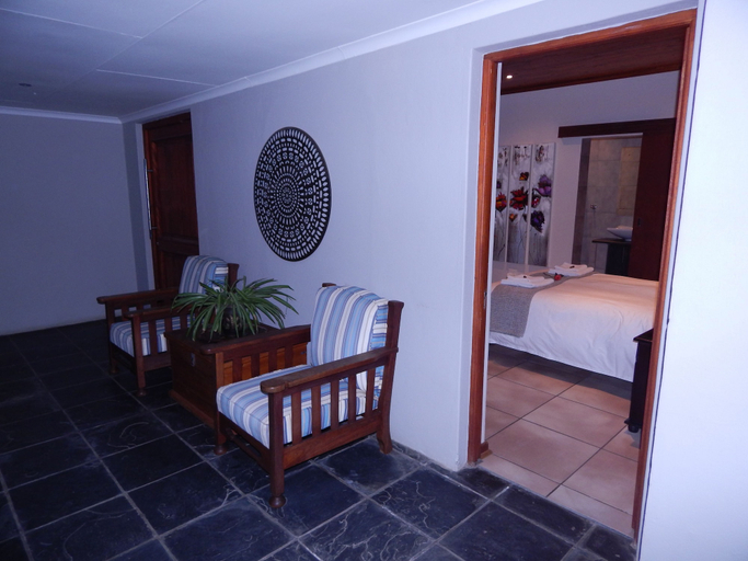 Bedroom 2, Border Close Guesthouse, Siyanda