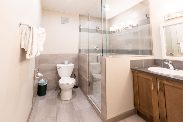 Bathroom 3, Radium Chalet, East Kootenay