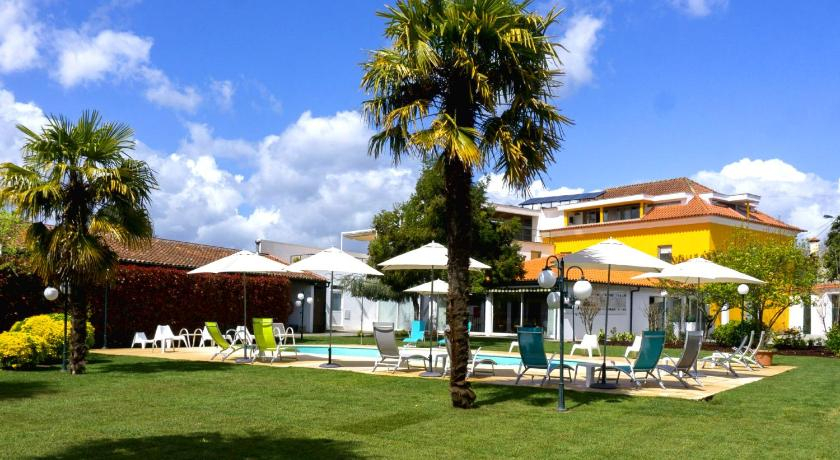 Exterior & Views 1, Hotel de Charme Casa Fundevila, Vila Verde