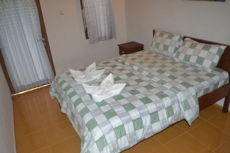 Bedroom 13