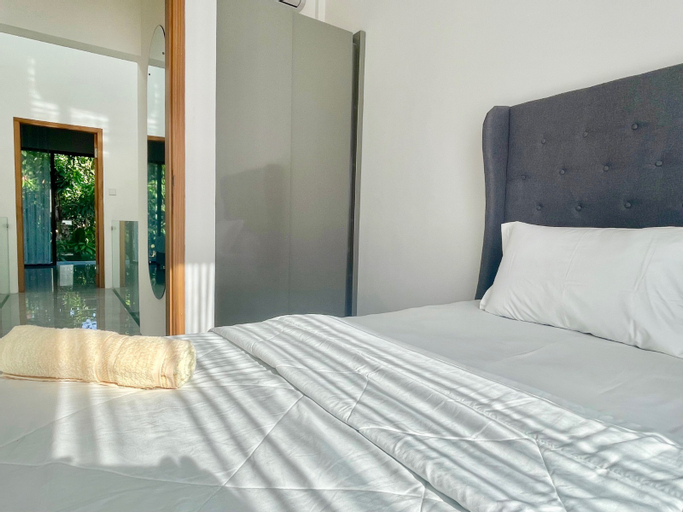 Bedroom 18