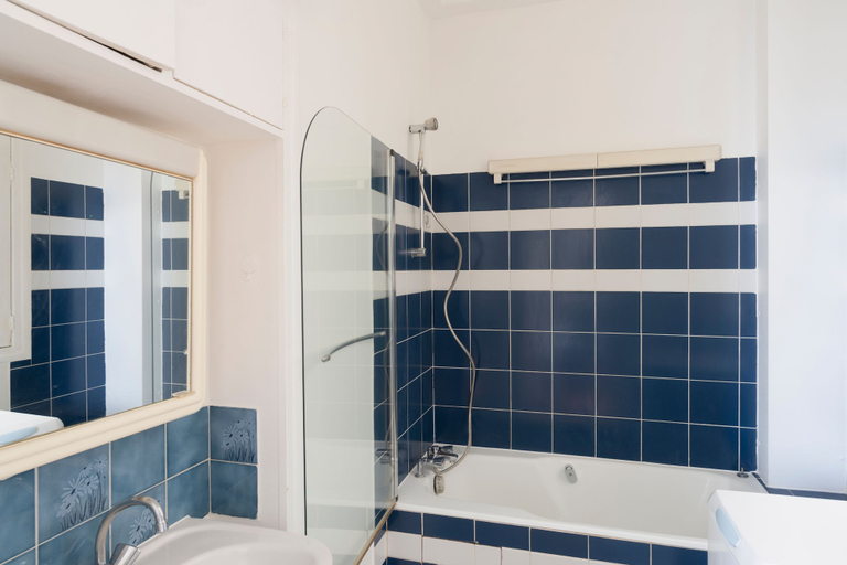 Bathroom, Saint Germain Bac Residence, Paris