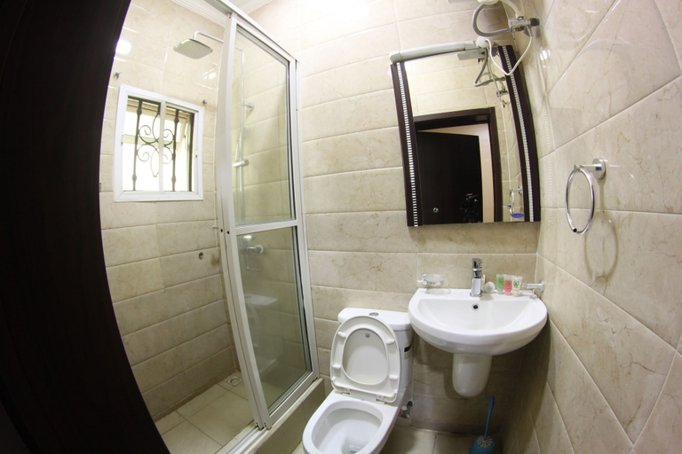 Bathroom 4, Celia's Suites, Obafemi-Owode