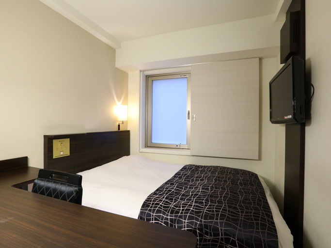 Bedroom 12