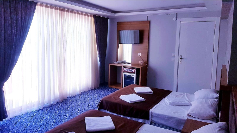 Bedroom 3, Lavin Garden Hotel, Antalya