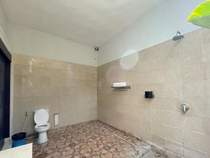 Bathroom 3, The Lavana Bali Radiance Arjuna Villa Seminyak, Badung