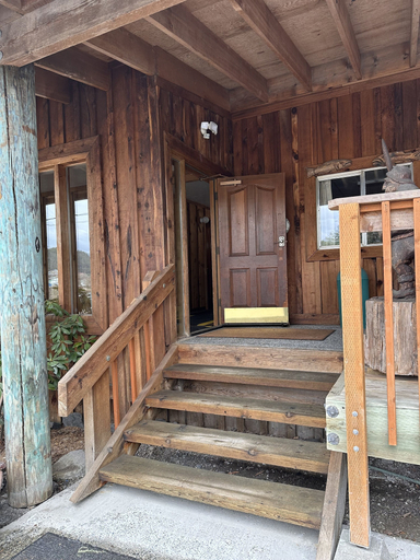 Sport & Beauty, The Sourdough Lodge, Wrangell-Petersburg