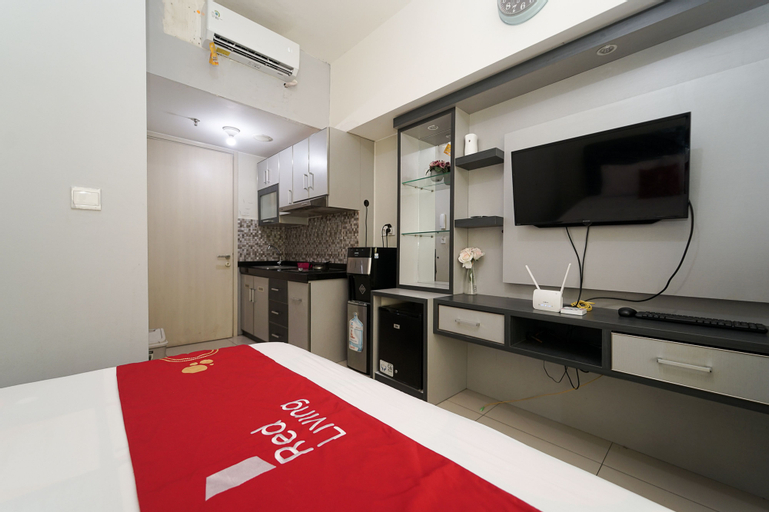 Others 5, RedLiving Apartemen Springlake Summarecon - Happy Rooms with Netflix, Bekasi