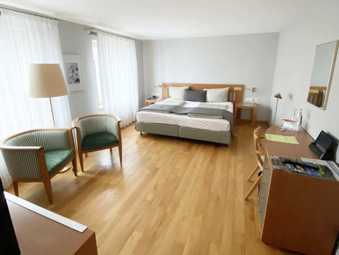 Bedroom 8