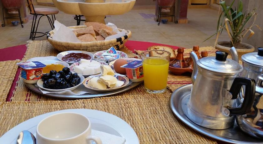Food & Drinks 5, Hotel Riad Tadarte Familier, Errachidia