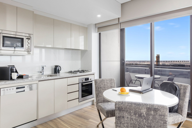 Dining Room 15