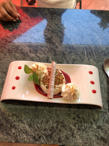 Food & Drinks 5, Hotel du Nord, Hautes-Alpes
