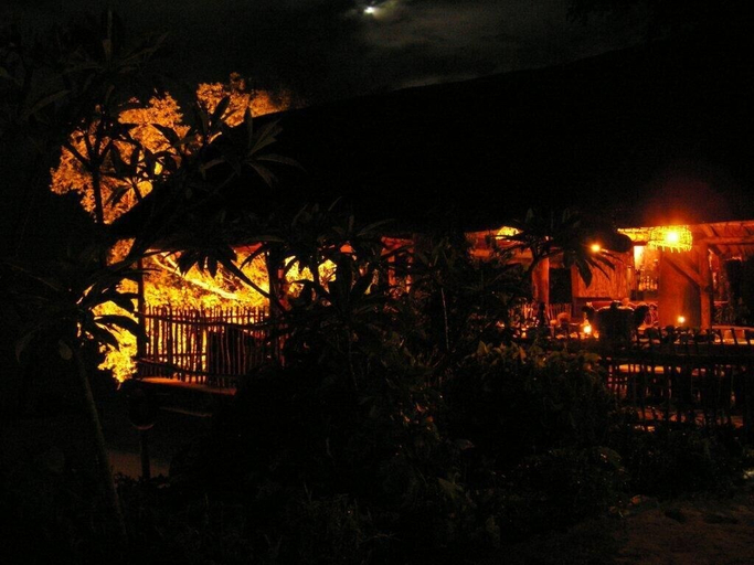 Exterior & Views 2, Caprivi Houseboat Safari Lodge, Sesheke