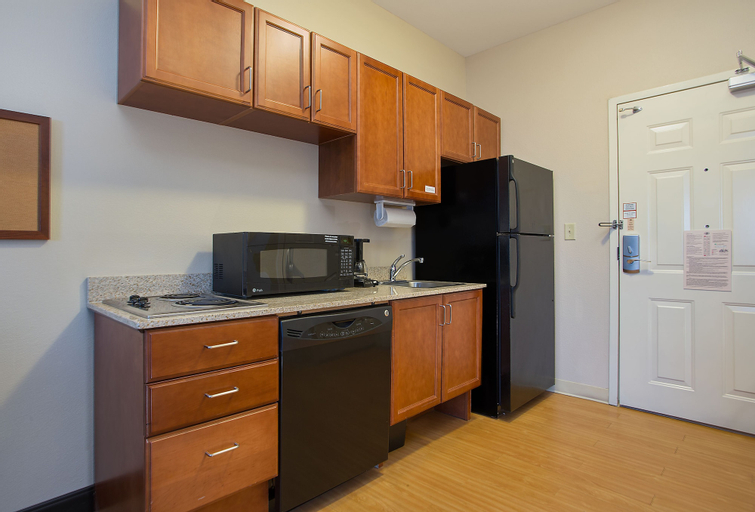 Dining Room 27