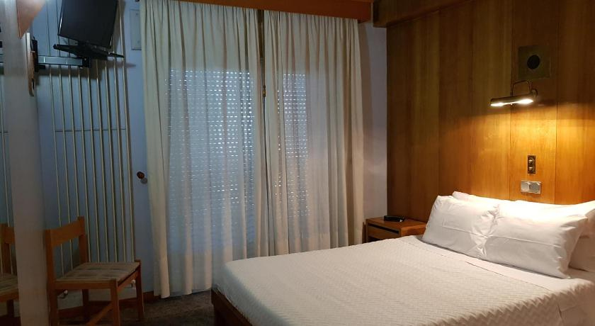 Bedroom 3, Hotel Nordeste Shalom, Bragança