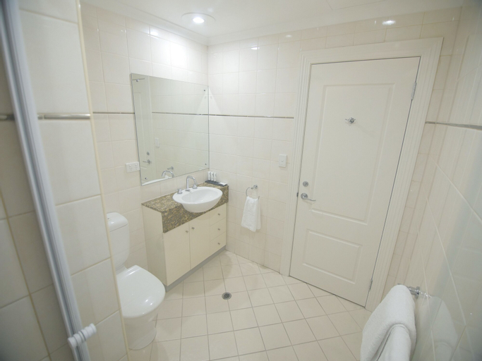 Bathroom 5