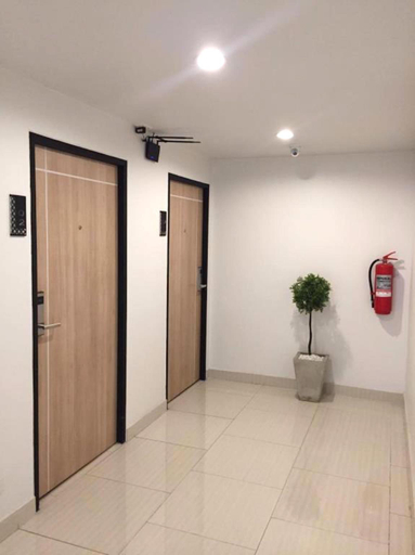 Others 5, Aparthotel Live@Home Lasalle 20 (Sukhumvit 105) R7, Muang Samut Prakan