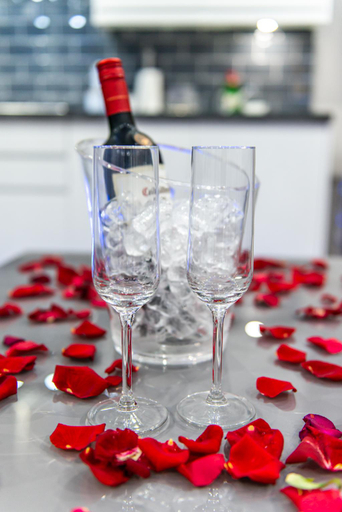 Food & Drinks 4, Aphrodite Suites, Bradford