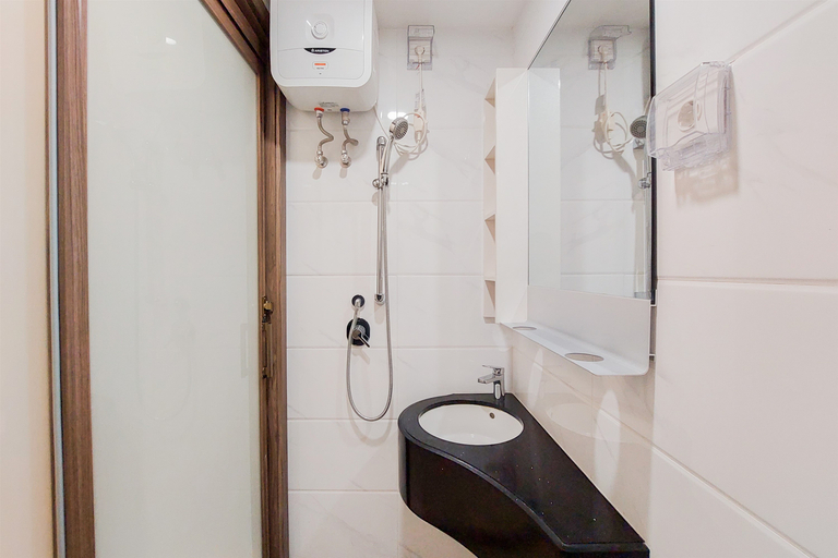 Others 5, Restful and Best Choice Studio Sky House BSD Apartment By Travelio, South Tangerang