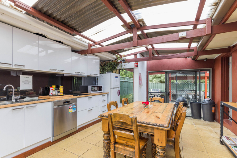 Others 5, Black Forest Motel, Macedon Ranges Bal