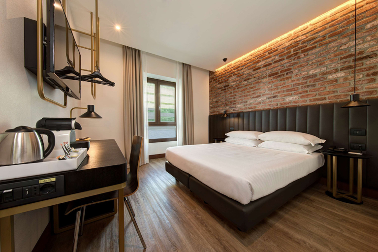 Bedroom 1, Best Western Hotel Tritone, Venezia