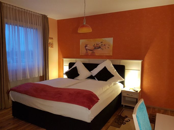 Bedroom 8
