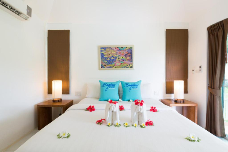 Bedroom 5, Phi Phi Bayview Resort & Premier Resort, Mueang Krabi