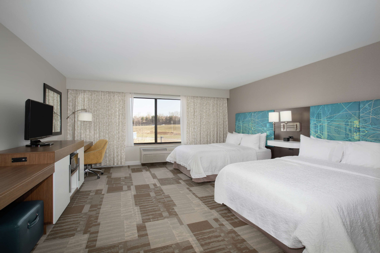 Bedroom 12