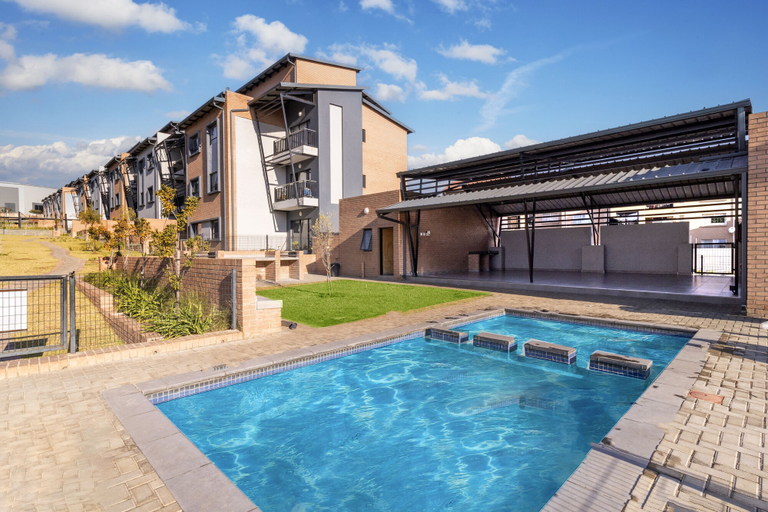 Sport & Beauty, WATERFALL RIDGE, City of Johannesburg