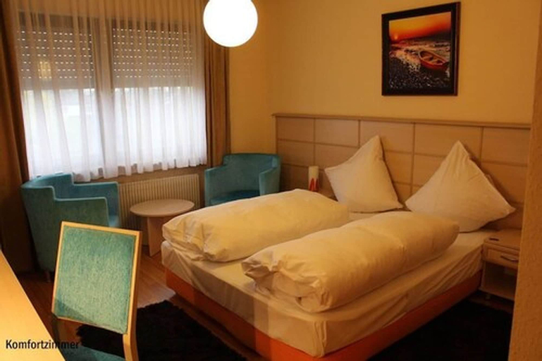 Bedroom 14